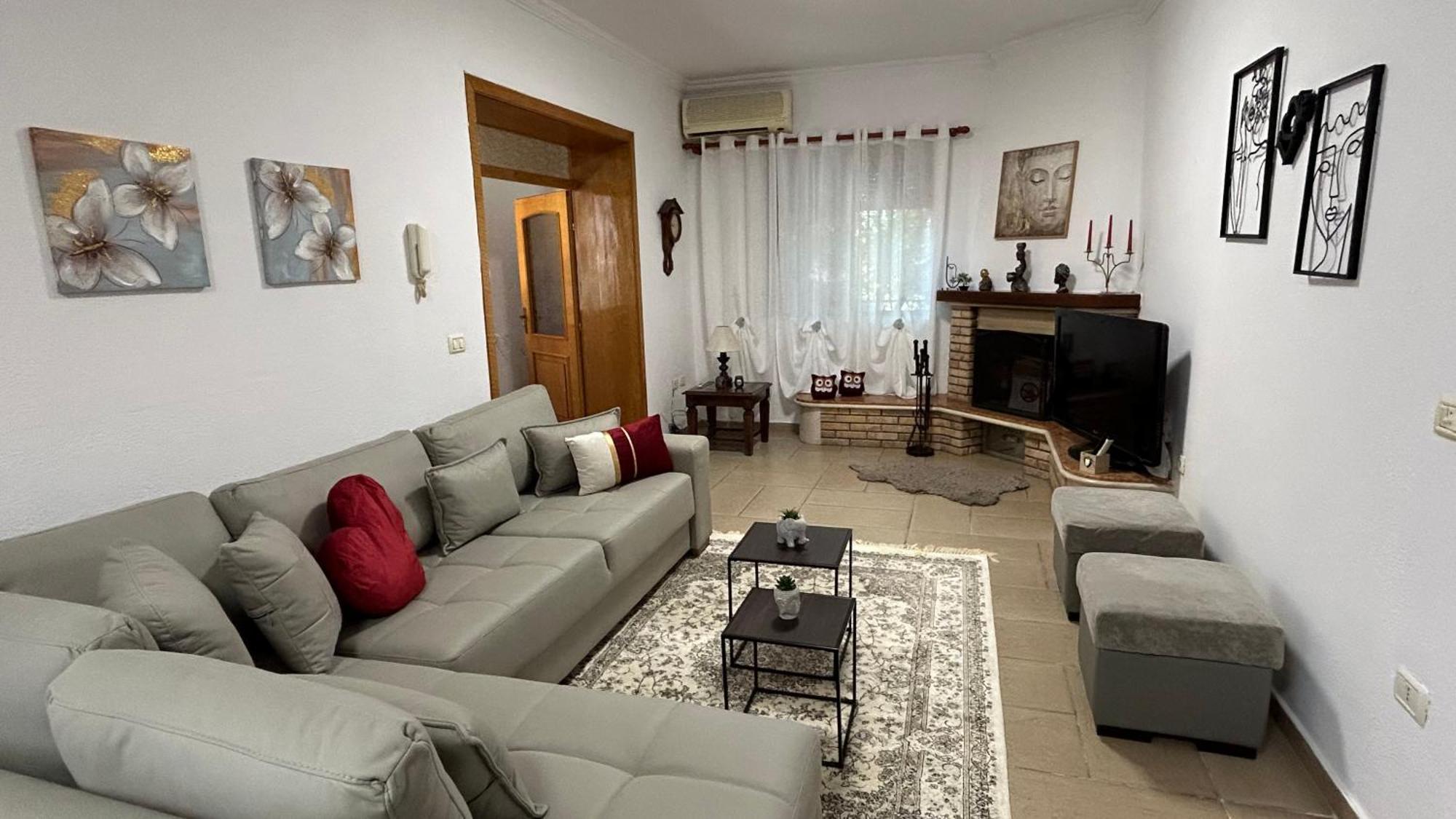 Apartament 5 Newbazaar